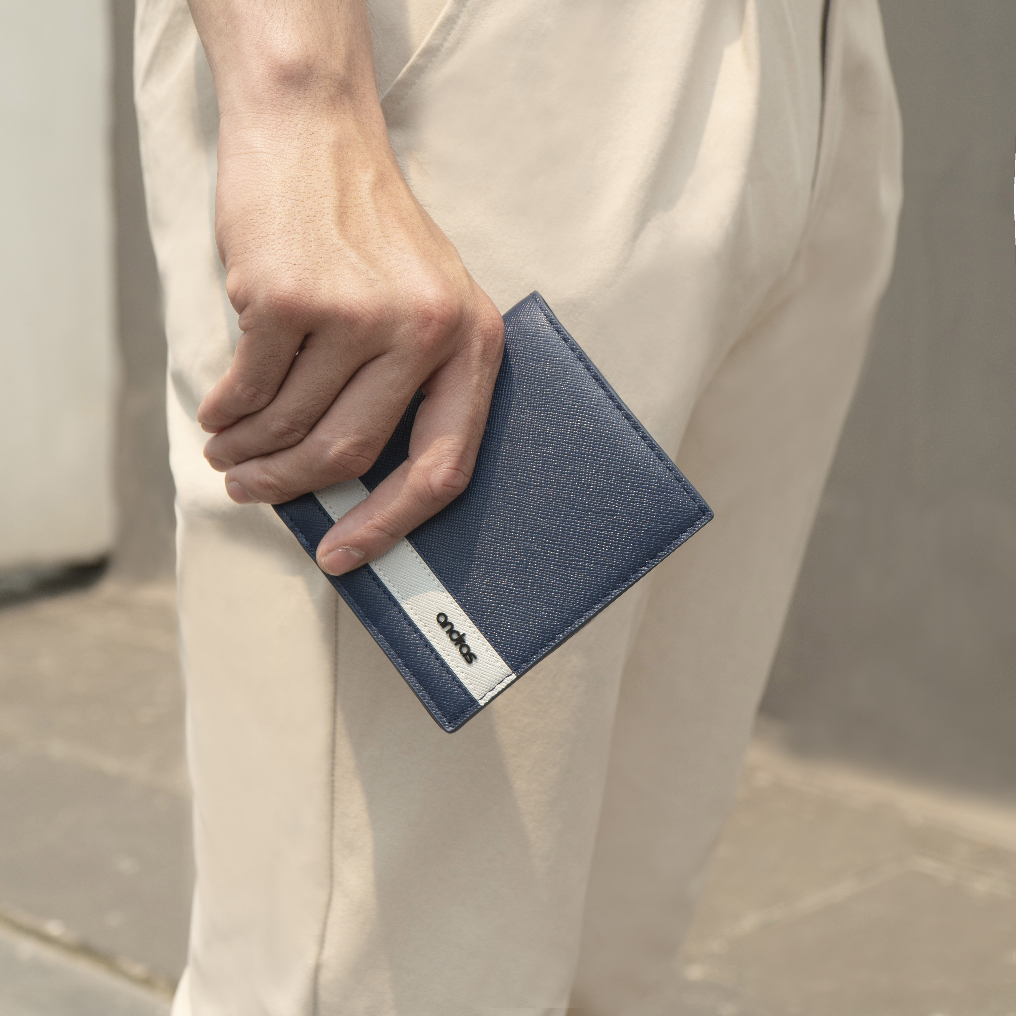 [Khắc Tên] Ví nam gập đôi Combine Wallet da Saffiano bóp nam da thật cao cấp dáng ngang -V13