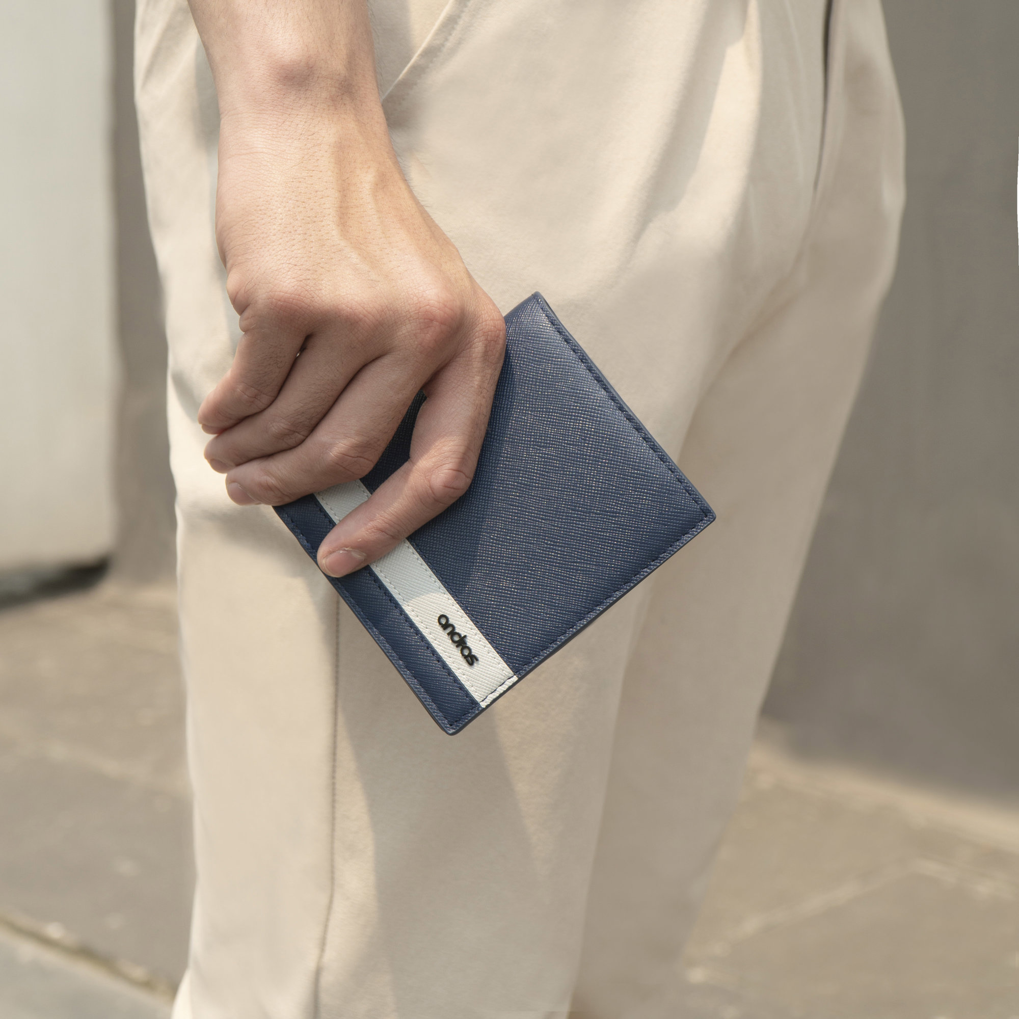 [Khắc Tên] Ví nam gập đôi Combine Wallet da Saffiano bóp nam da thật cao cấp dáng ngang -V13
