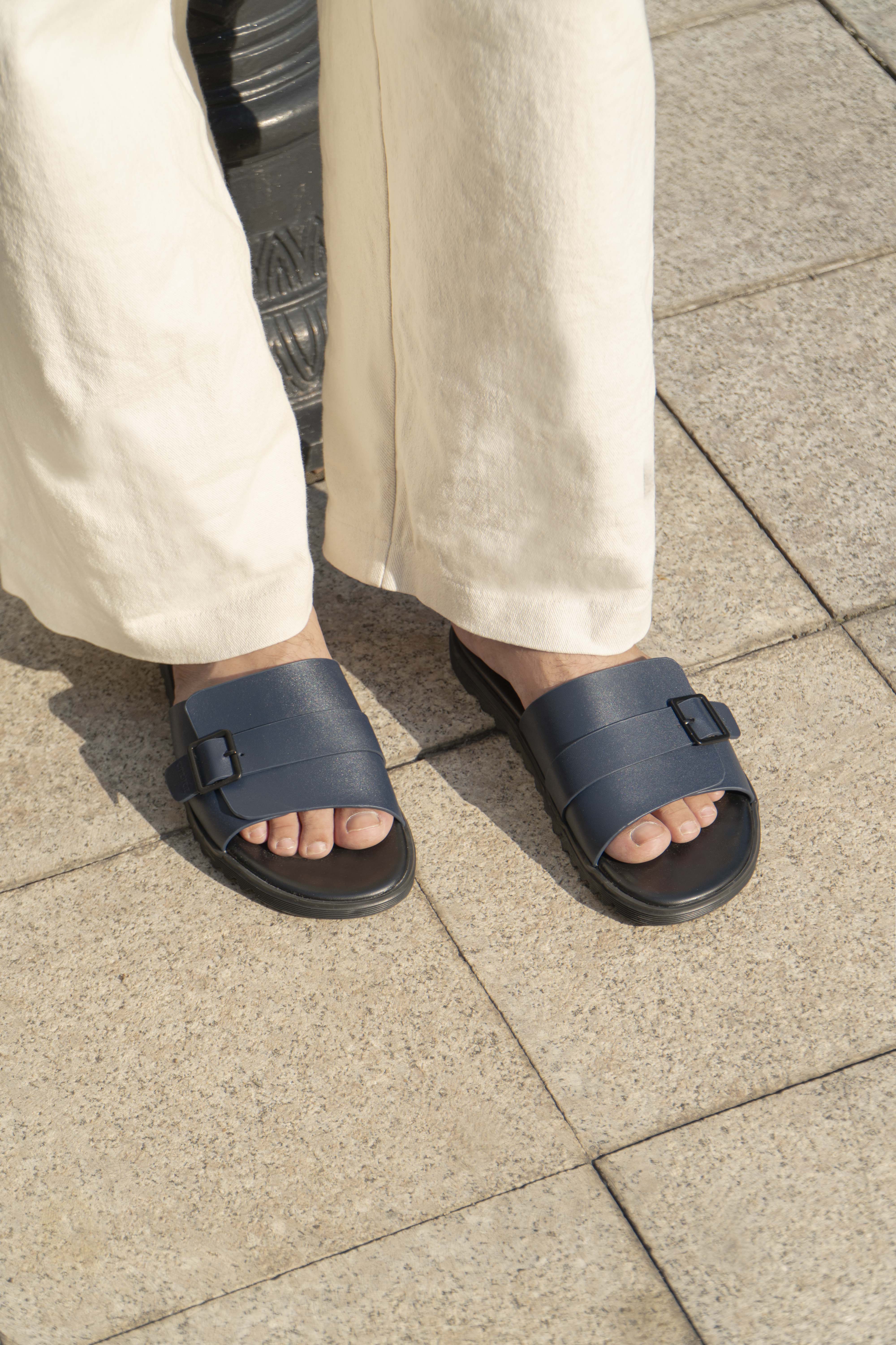 Dép da nam nữ Andras unisex quai ngang Center Sandal chất liệu Microfiber cao cấp