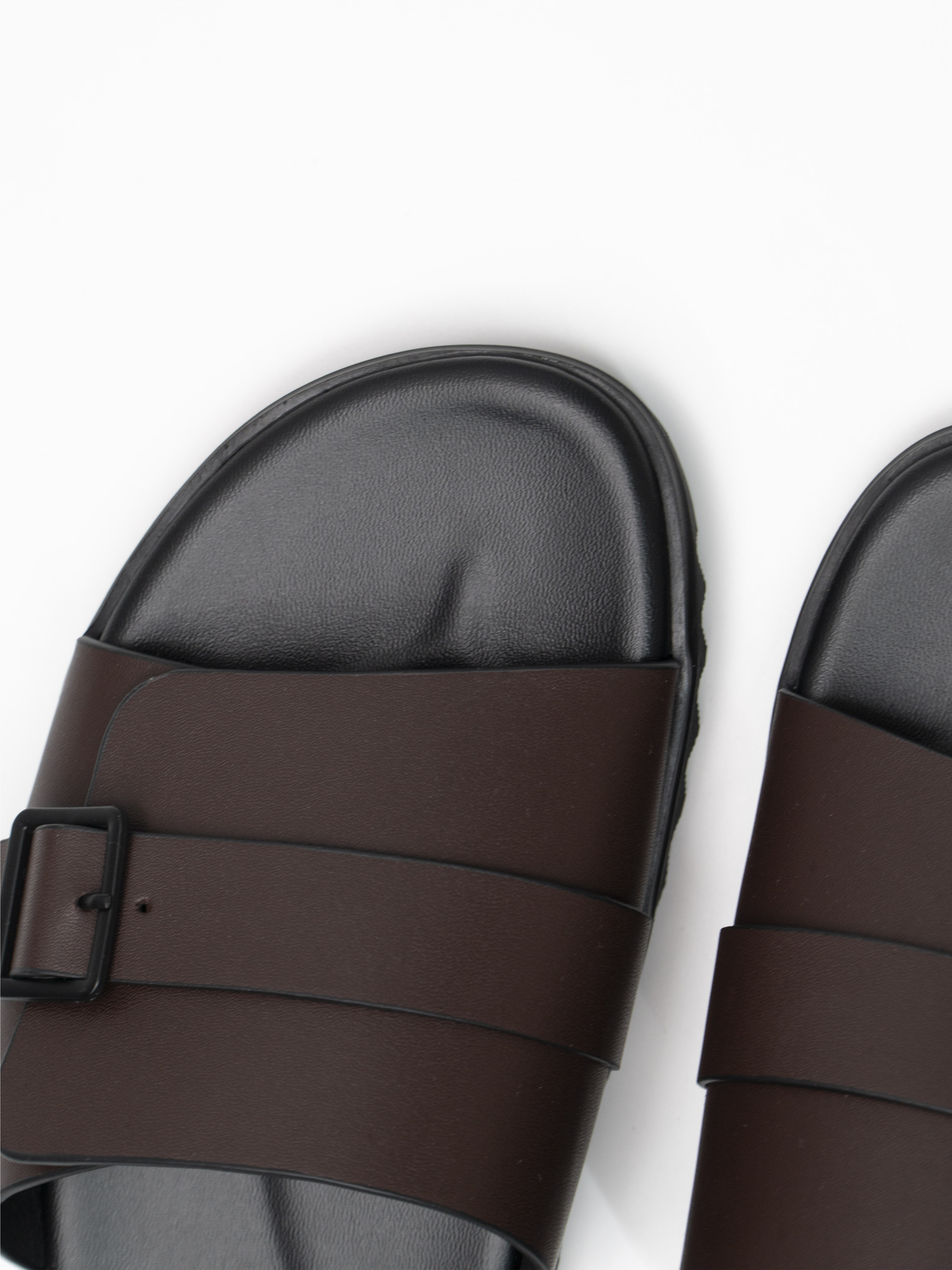 Dép da nam nữ Andras unisex quai ngang Center Sandal chất liệu Microfiber cao cấp