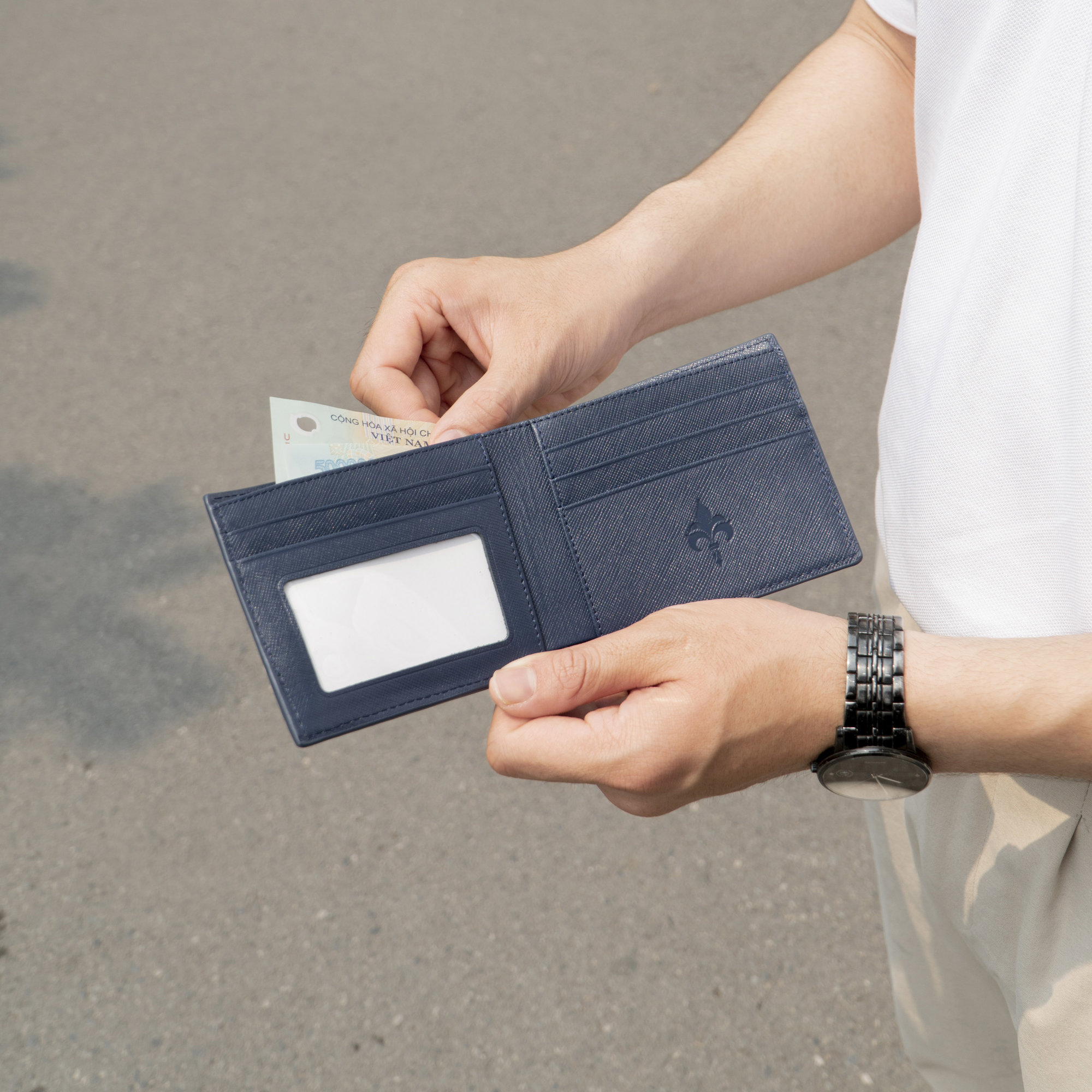[Khắc Tên] Ví nam gập đôi Combine Wallet da Saffiano bóp nam da thật cao cấp dáng ngang -V13